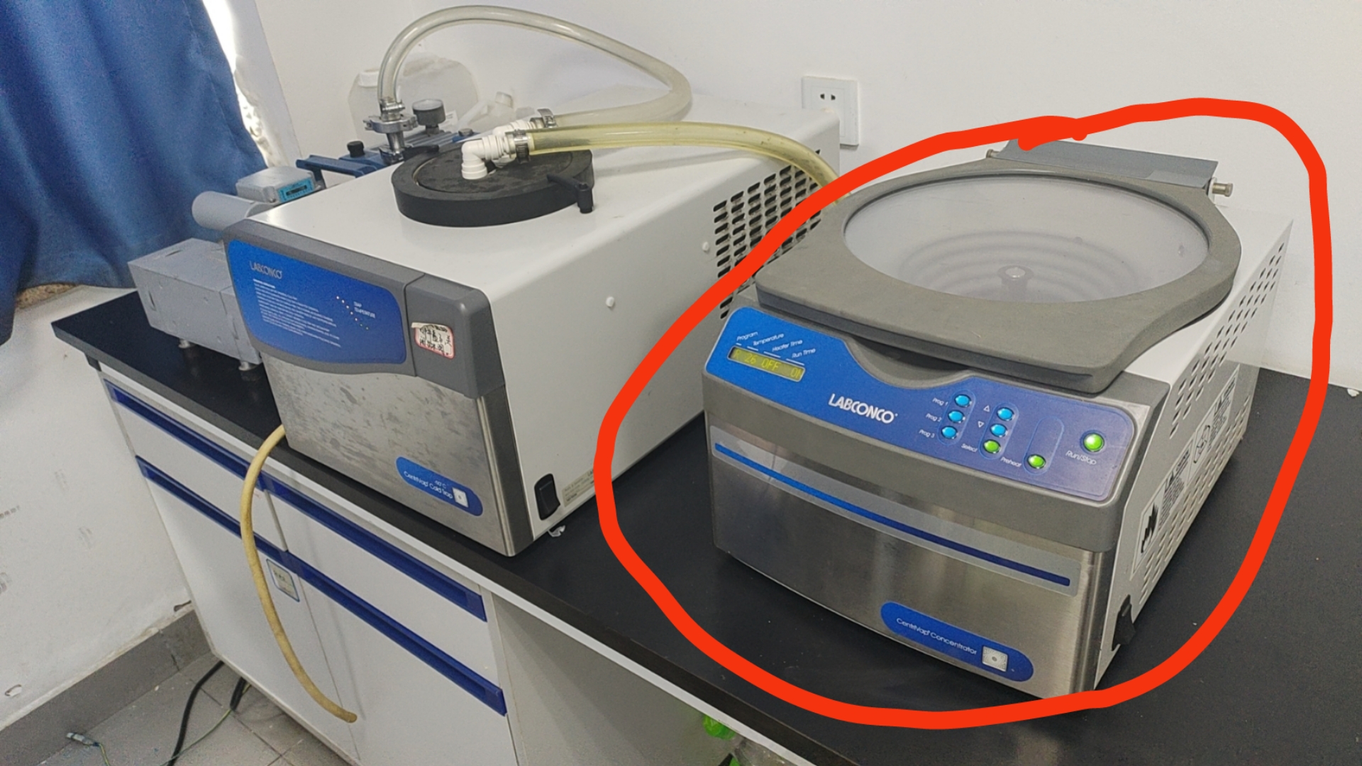 Labconco官网维修案例深度解析：CentriVap 系列浓缩仪转速不稳故障全流程排查与根治方案